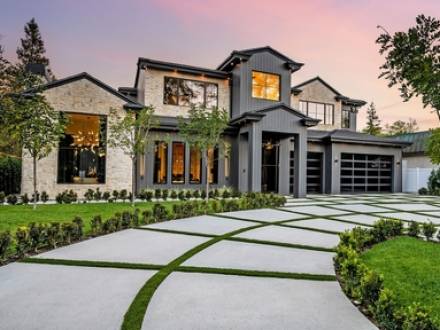 MD luxury real estate agent